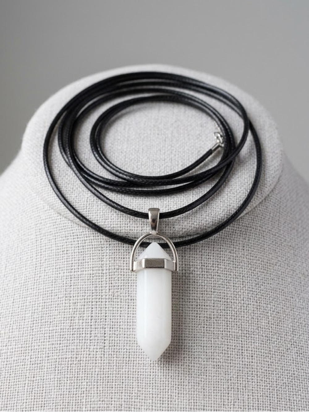 White Crystal Point Pendant Necklace Silver Tone Boho Minimalist Fashion Jewelry